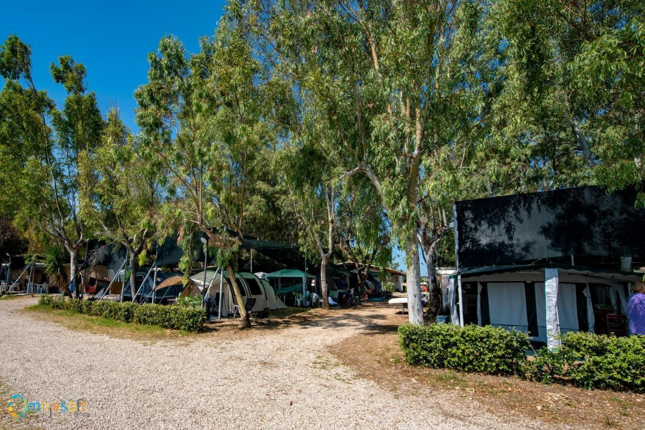 אפרטהוטל ואסטו Grotta Del Saraceno מראה חיצוני תמונה