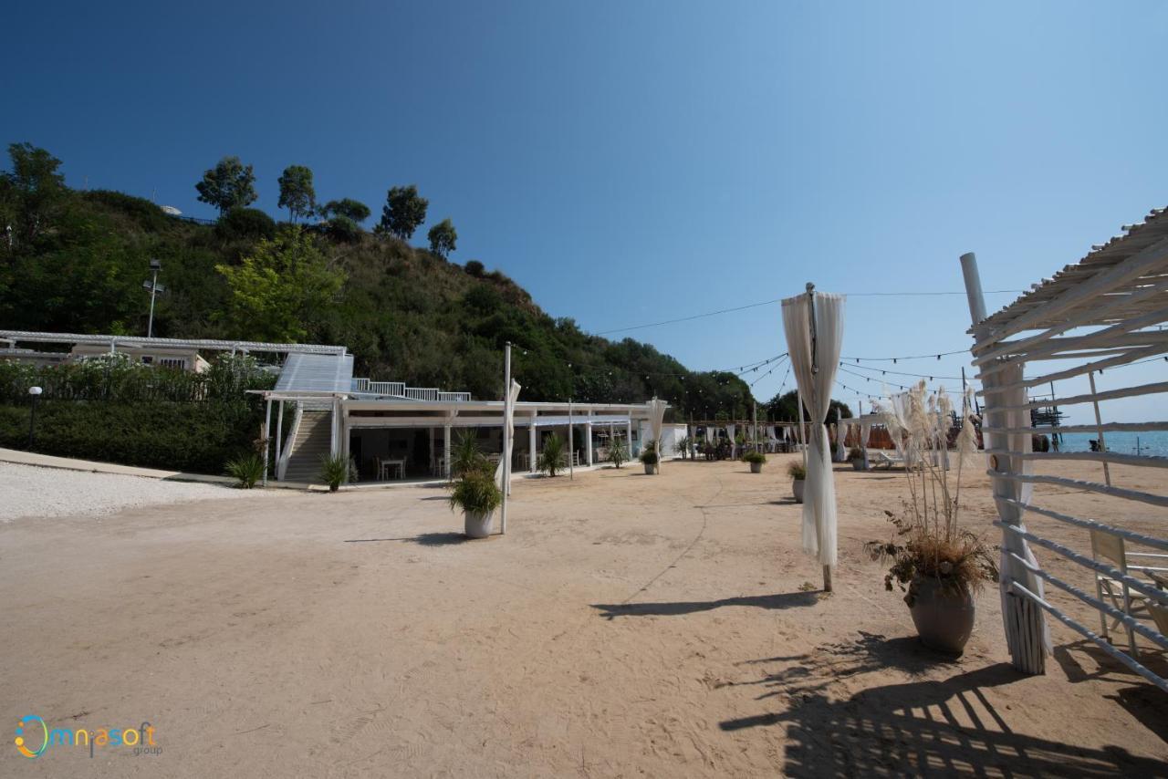 אפרטהוטל ואסטו Grotta Del Saraceno מראה חיצוני תמונה
